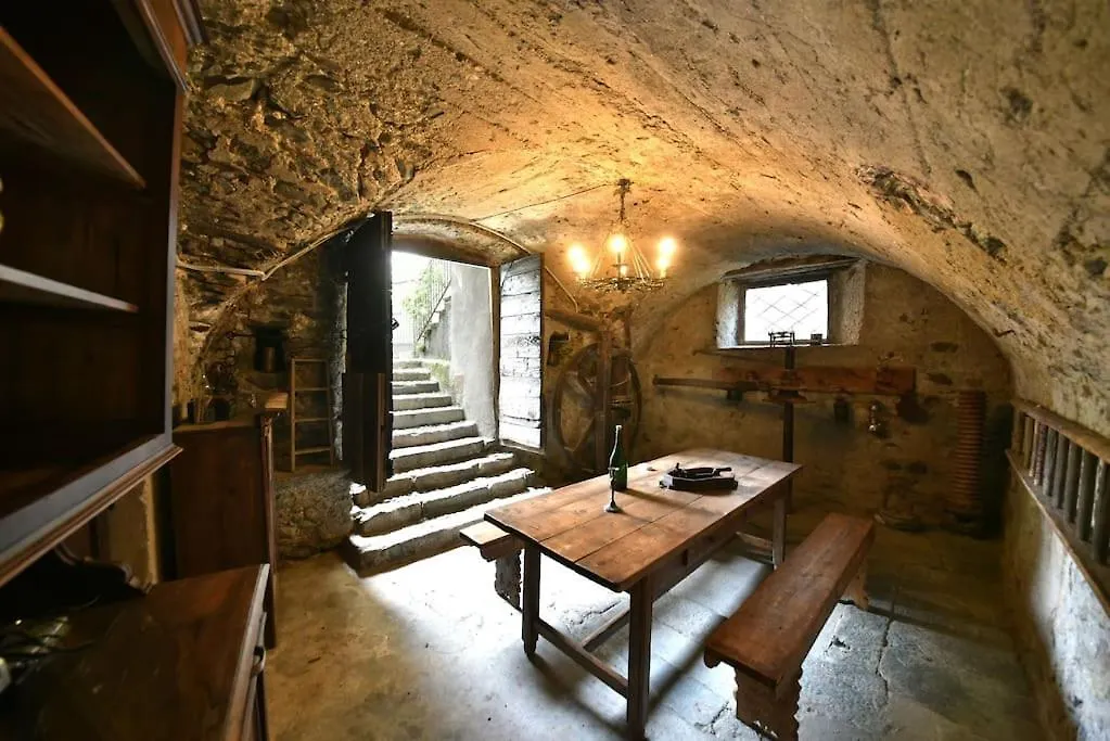 La Sorgente Al Roseto Del Drago Villa San Bernardo  Feriehus San Bernardo (Sondrio)